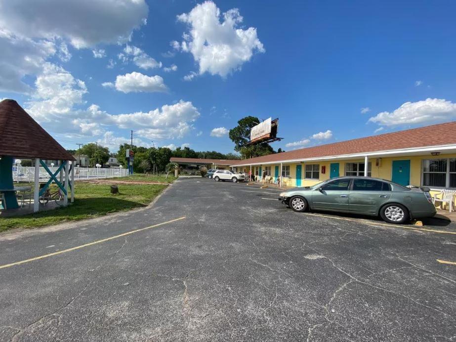 Economy Suites Winter Haven Εξωτερικό φωτογραφία
